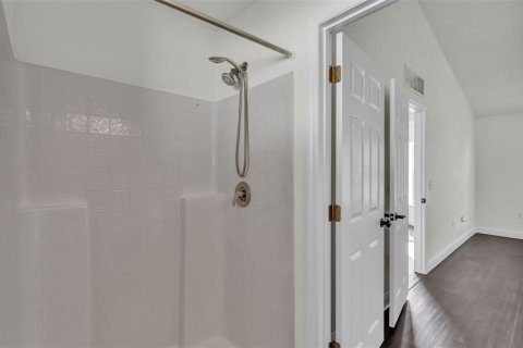 Casa en venta en Winter Haven, Florida, 4 dormitorios, 162.58 m2 № 1829392 - foto 27