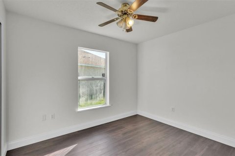 Casa en venta en Winter Haven, Florida, 4 dormitorios, 162.58 m2 № 1829392 - foto 21