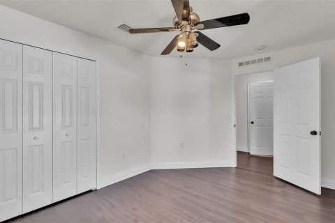 Casa en venta en Winter Haven, Florida, 4 dormitorios, 162.58 m2 № 1829392 - foto 23