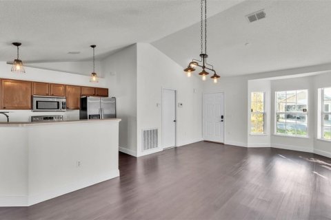 House in Winter Haven, Florida 4 bedrooms, 162.58 sq.m. № 1829392 - photo 30