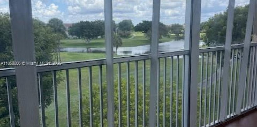 Condo à Pembroke Pines, Floride, 1 chambre № 1887906