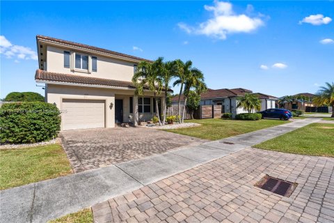 Купить виллу или дом в Майами, Флорида 8 комнат, 195.75м2, № 1972914 - фото 21