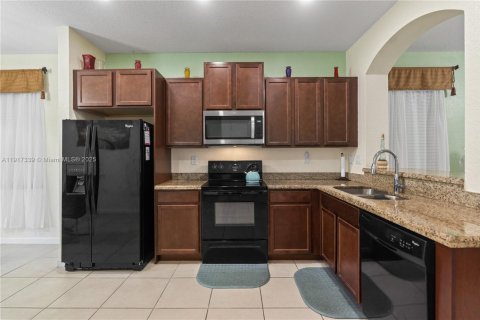 Купить виллу или дом в Майами, Флорида 8 комнат, 195.75м2, № 1972914 - фото 6