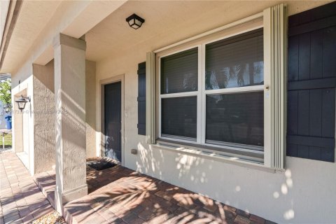 Купить виллу или дом в Майами, Флорида 8 комнат, 195.75м2, № 1972914 - фото 22