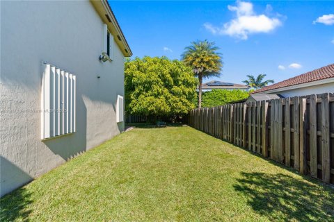 Купить виллу или дом в Майами, Флорида 8 комнат, 195.75м2, № 1972914 - фото 26