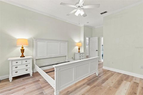 House in New Port Richey, Florida 2 bedrooms, 143.35 sq.m. № 2203406 - photo 24