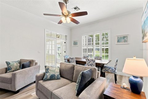 House in New Port Richey, Florida 2 bedrooms, 143.35 sq.m. № 2203406 - photo 10