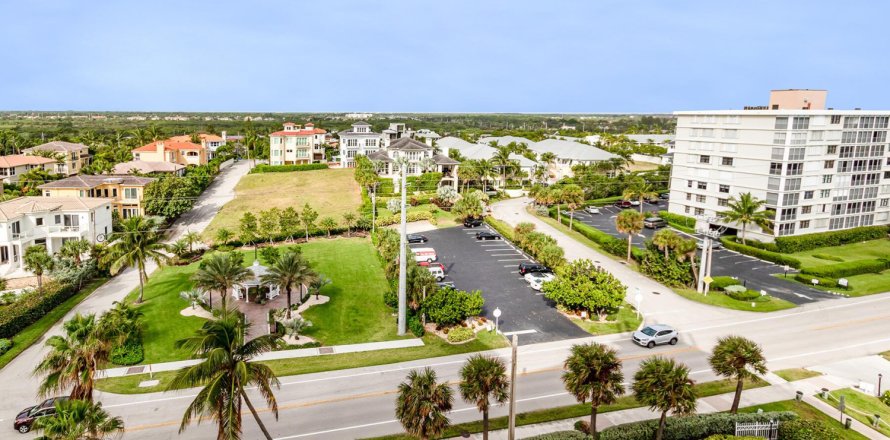 Condominio en Juno Beach, Florida, 2 dormitorios № 1179669