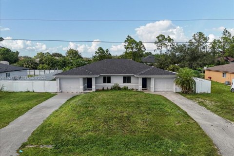 Casa en alquiler en Lehigh Acres, Florida, 3 dormitorios № 1982412 - foto 1