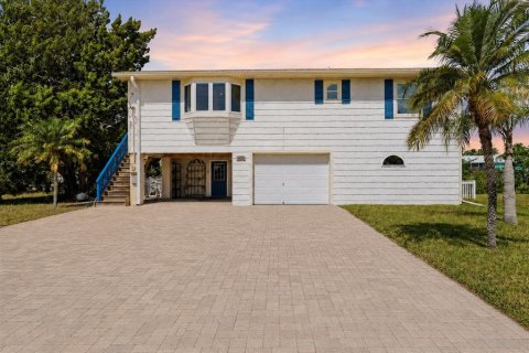 Casa en venta en Hernando Beach, Florida, 2 dormitorios, 101.45 m2 № 2107364 - foto 6