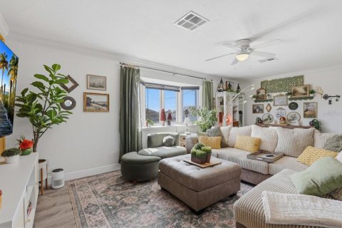 Casa en venta en Hernando Beach, Florida, 2 dormitorios, 101.45 m2 № 2107364 - foto 10