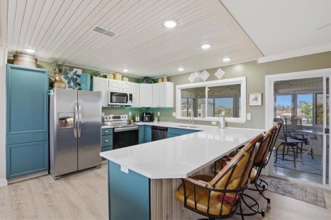 Casa en venta en Hernando Beach, Florida, 2 dormitorios, 101.45 m2 № 2107364 - foto 15