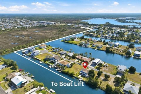 Casa en venta en Hernando Beach, Florida, 2 dormitorios, 101.45 m2 № 2107364 - foto 5