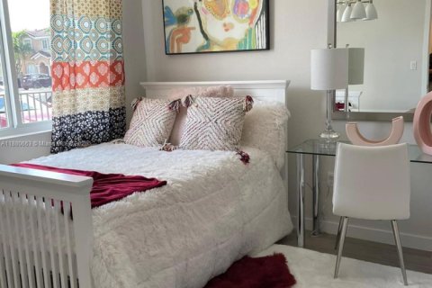 Touwnhouse à louer à Homestead, Floride: 4 chambres, 127.65 m2 № 1929292 - photo 7