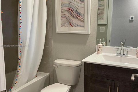 Touwnhouse à louer à Homestead, Floride: 4 chambres, 127.65 m2 № 1929292 - photo 16