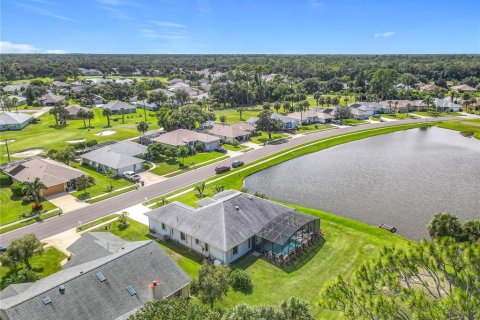 Casa en venta en New Smyrna Beach, Florida, 3 dormitorios, 218.13 m2 № 1915783 - foto 2