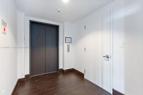 Купить кондоминиум в Майами, Флорида 2 спальни, 146.32м2, № 1931246 - фото 25