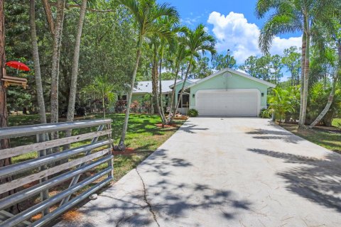 House in The Acreage, Florida 3 bedrooms, 100.8 sq.m. № 1172532 - photo 1