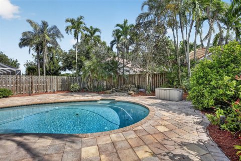 Villa ou maison à vendre à Davie, Floride: 3 chambres, 180.51 m2 № 2301545 - photo 25