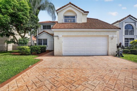 Villa ou maison à vendre à Davie, Floride: 3 chambres, 180.51 m2 № 2301545 - photo 2