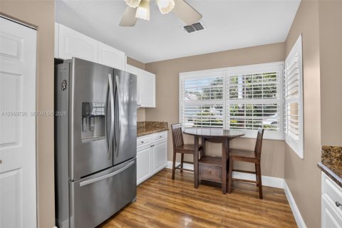 Villa ou maison à vendre à Davie, Floride: 3 chambres, 180.51 m2 № 2301545 - photo 13
