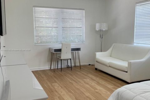 Appartement à louer à Miami Beach, Floride: 2 chambres, 507.8 m2 № 1946658 - photo 11