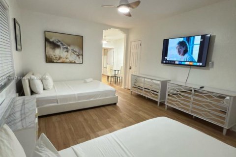 Appartement à louer à Miami Beach, Floride: 2 chambres, 507.8 m2 № 1946658 - photo 16