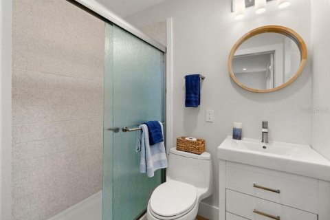 Condo in Saint Pete Beach, Florida, 1 bedroom  № 1842239 - photo 15