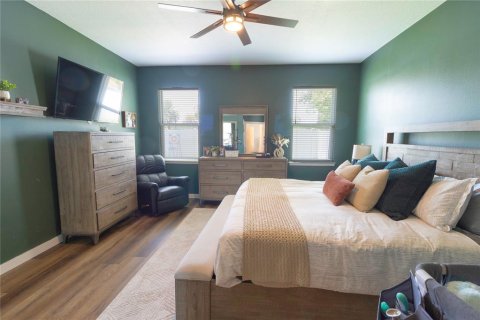 Casa en venta en Ruskin, Florida, 4 dormitorios, 191.19 m2 № 2223417 - foto 18