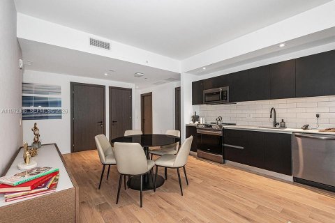 Copropriété à vendre à Miami, Floride: 3 chambres, 105.44 m2 № 2078932 - photo 12