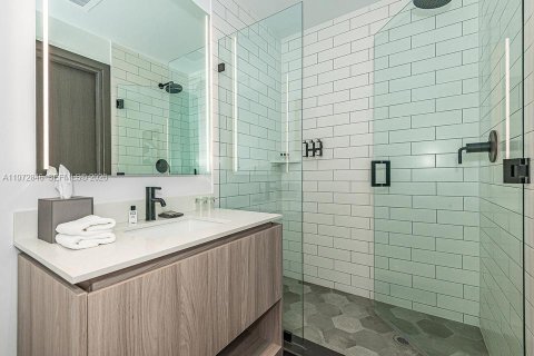 Copropriété à vendre à Miami, Floride: 3 chambres, 105.44 m2 № 2078932 - photo 25