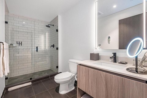 Copropriété à vendre à Miami, Floride: 3 chambres, 105.44 m2 № 2078932 - photo 30