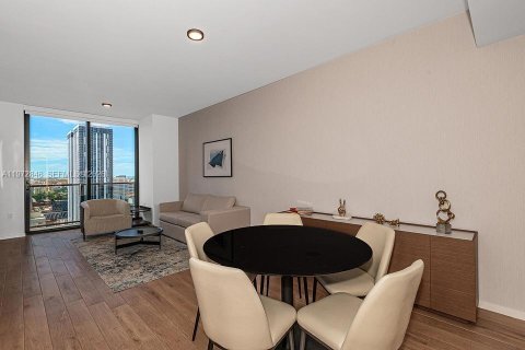 Copropriété à vendre à Miami, Floride: 3 chambres, 105.44 m2 № 2078932 - photo 4