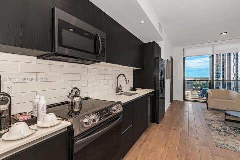 Copropriété à vendre à Miami, Floride: 3 chambres, 105.44 m2 № 2078932 - photo 14