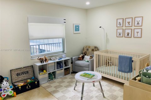 Condominio en venta en Coral Gables, Florida, 2 dormitorios, 98.48 m2 № 2045794 - foto 5