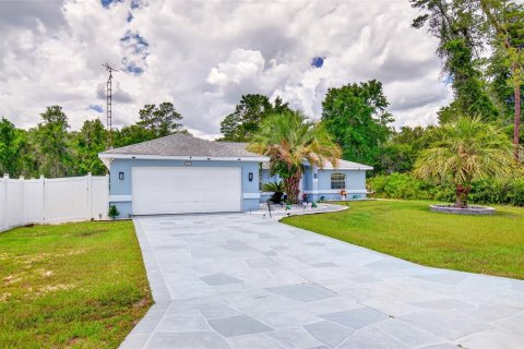 House in Ocala, Florida 3 bedrooms, 162.21 sq.m. № 2221562