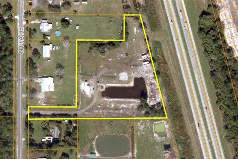Terreno en venta en St. Lucie, Florida № 1706698 - foto 16