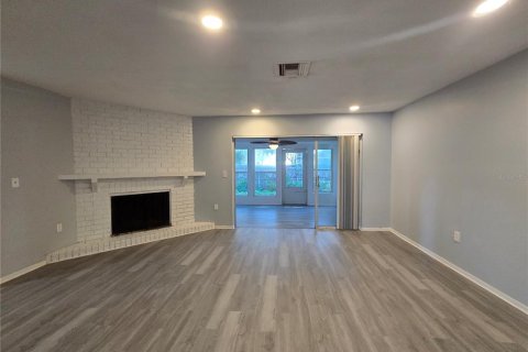 Apartment in Largo, Florida 3 bedrooms, 113.81 sq.m. № 1917126 - photo 8