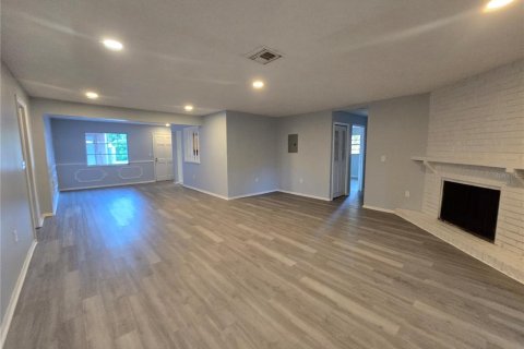 Apartment in Largo, Florida 3 bedrooms, 113.81 sq.m. № 1917126 - photo 23