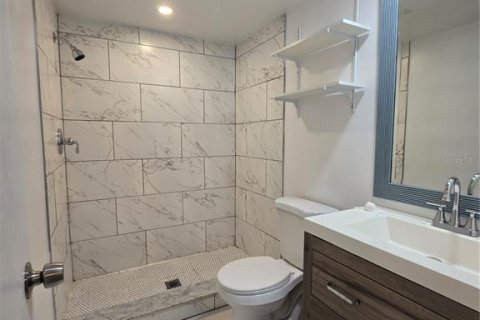 Apartment in Largo, Florida 3 bedrooms, 113.81 sq.m. № 1917126 - photo 13