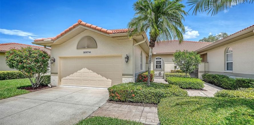 Villa ou maison à Sarasota, Floride 2 chambres, 140.56 m2 № 2195868