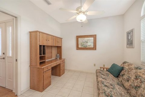 Villa ou maison à vendre à Sarasota, Floride: 2 chambres, 140.56 m2 № 2195868 - photo 9