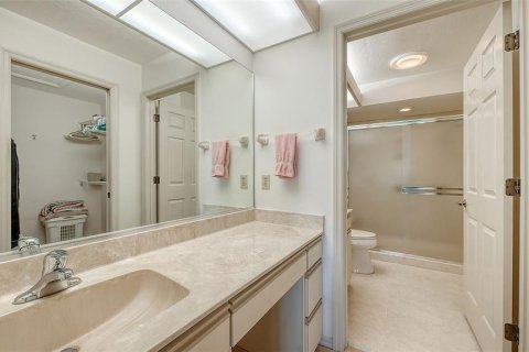 Villa ou maison à vendre à Sarasota, Floride: 2 chambres, 140.56 m2 № 2195868 - photo 14