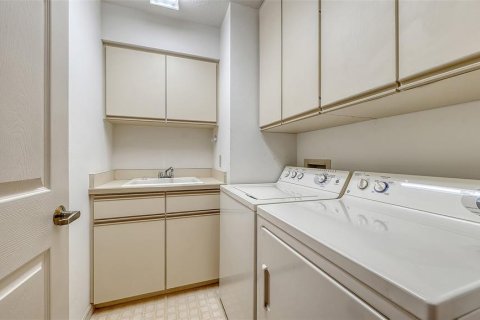 Villa ou maison à vendre à Sarasota, Floride: 2 chambres, 140.56 m2 № 2195868 - photo 19