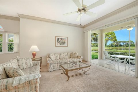 Villa ou maison à vendre à Sarasota, Floride: 2 chambres, 140.56 m2 № 2195868 - photo 15