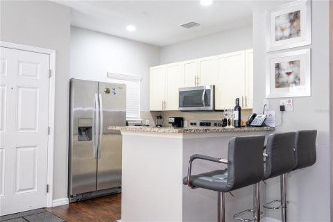 Adosado en venta en Kissimmee, Florida, 4 dormitorios, 157.38 m2 № 1912232 - foto 22