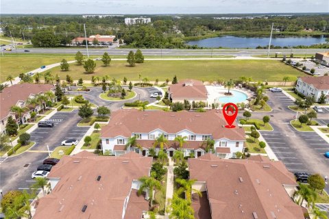 Adosado en venta en Kissimmee, Florida, 4 dormitorios, 157.38 m2 № 1912232 - foto 7