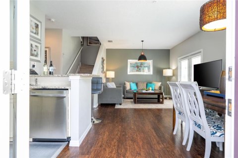 Adosado en venta en Kissimmee, Florida, 4 dormitorios, 157.38 m2 № 1912232 - foto 16