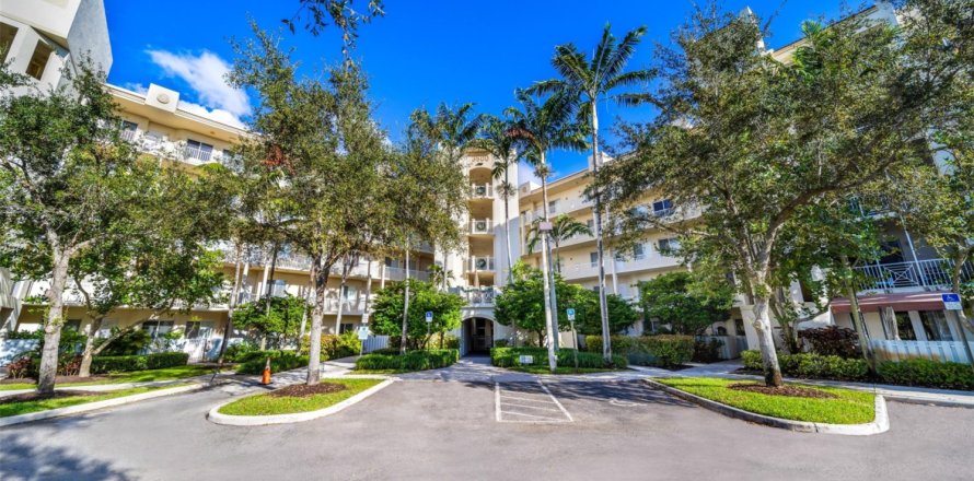 Villa ou maison à Pompano Beach, Floride 2 chambres, 106.47 m2 № 1127888