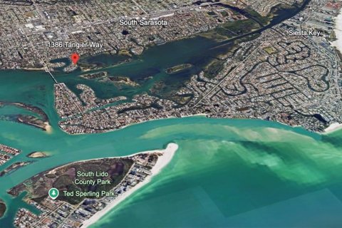 House in Sarasota, Florida 4 bedrooms, 451.97 sq.m. № 2197632 - photo 5